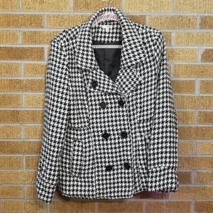 Black and White Chevron XL Peacoat
